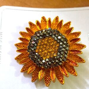 Sunflower Broach